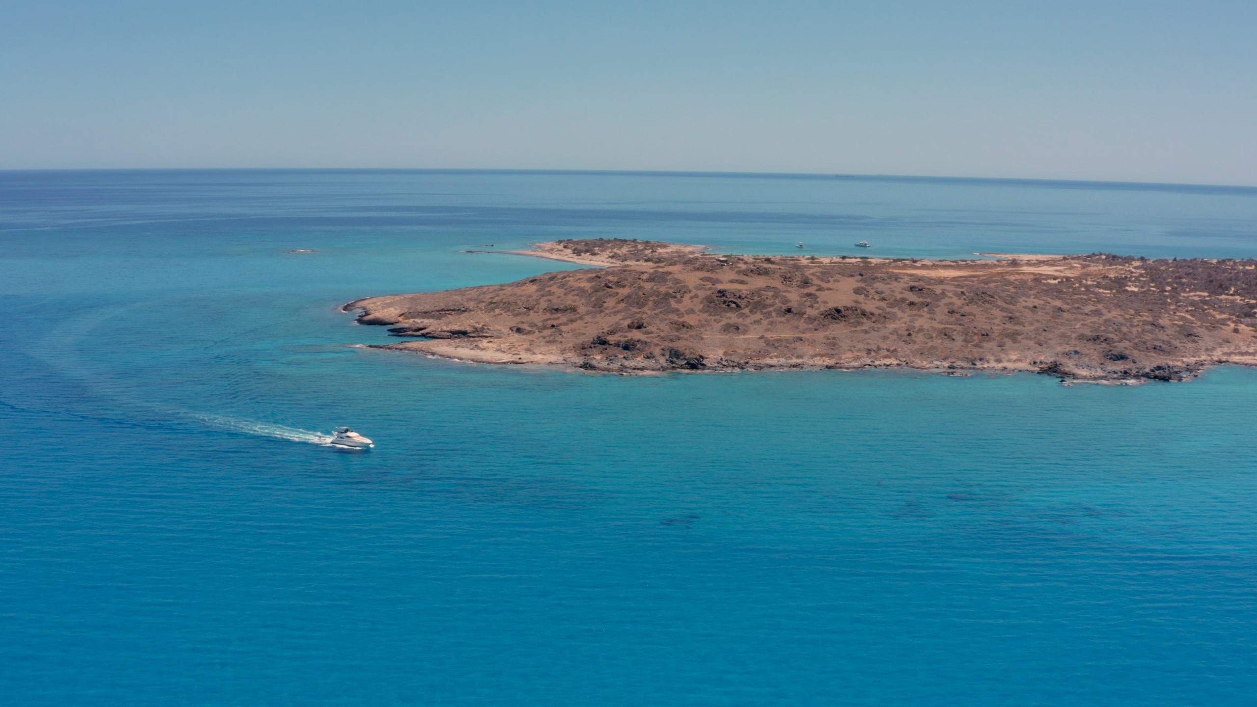 Île de Chrissi vue du ciel, lagune turquoise et sable blanc